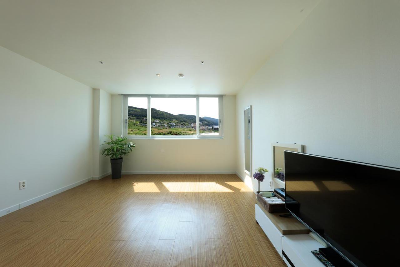 Doya Hotel Geoje Esterno foto